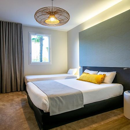 The Originals Boutique Hotel Restaurant Saint James, Montaigu-Vendee Buitenkant foto