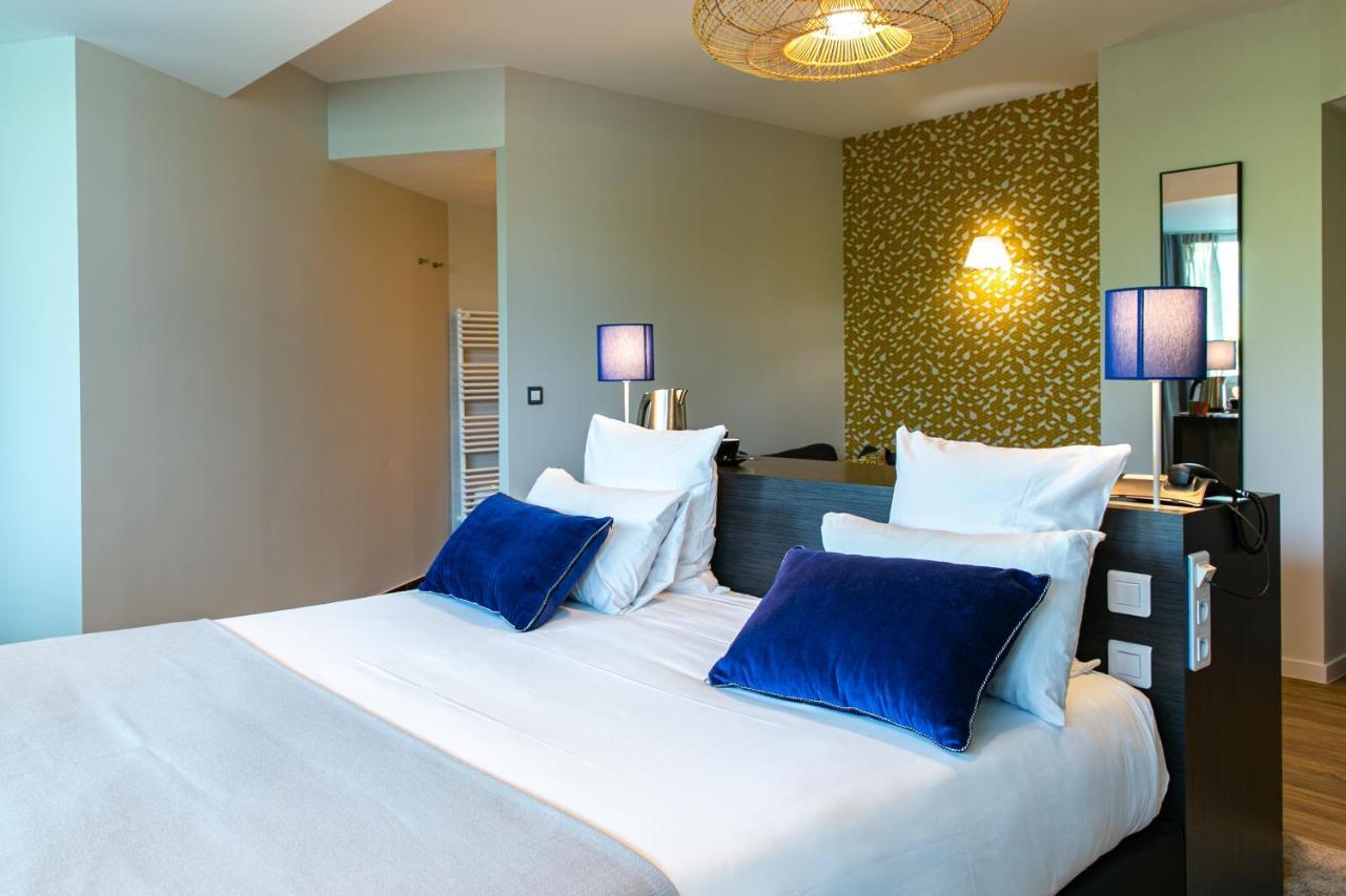 The Originals Boutique Hotel Restaurant Saint James, Montaigu-Vendee Buitenkant foto