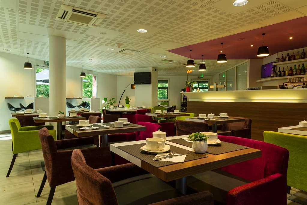 The Originals Boutique Hotel Restaurant Saint James, Montaigu-Vendee Voorzieningen foto