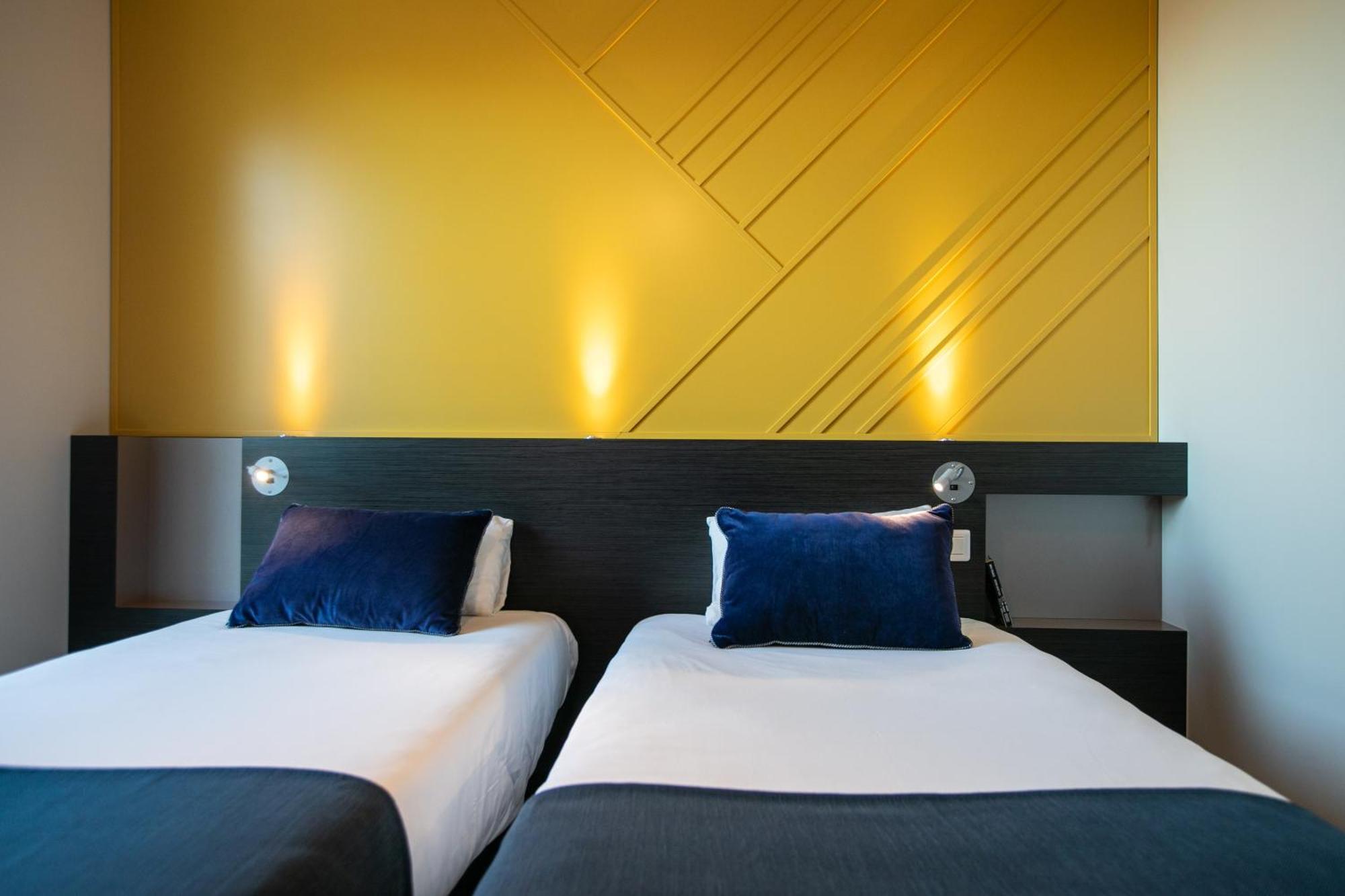 The Originals Boutique Hotel Restaurant Saint James, Montaigu-Vendee Buitenkant foto